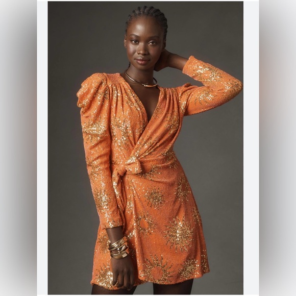 FARM Rio Dresses & Skirts - FARM Rio Sunny Mood Sequin Long Sleeve Dress